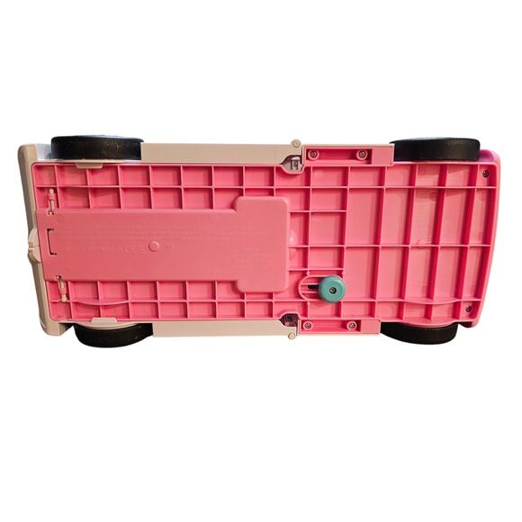 Mattel Barbie Care Clinic 2-in-1 Ambulance & Hospital Playset W/ Lights & Sounds - Picture 14 of 15